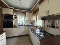 Mogyoród Családi ház