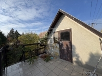 Szabadbattyán Családi ház