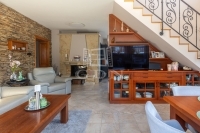 Pákozd Családi ház