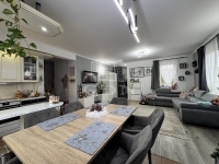 Polgárdi Családi ház