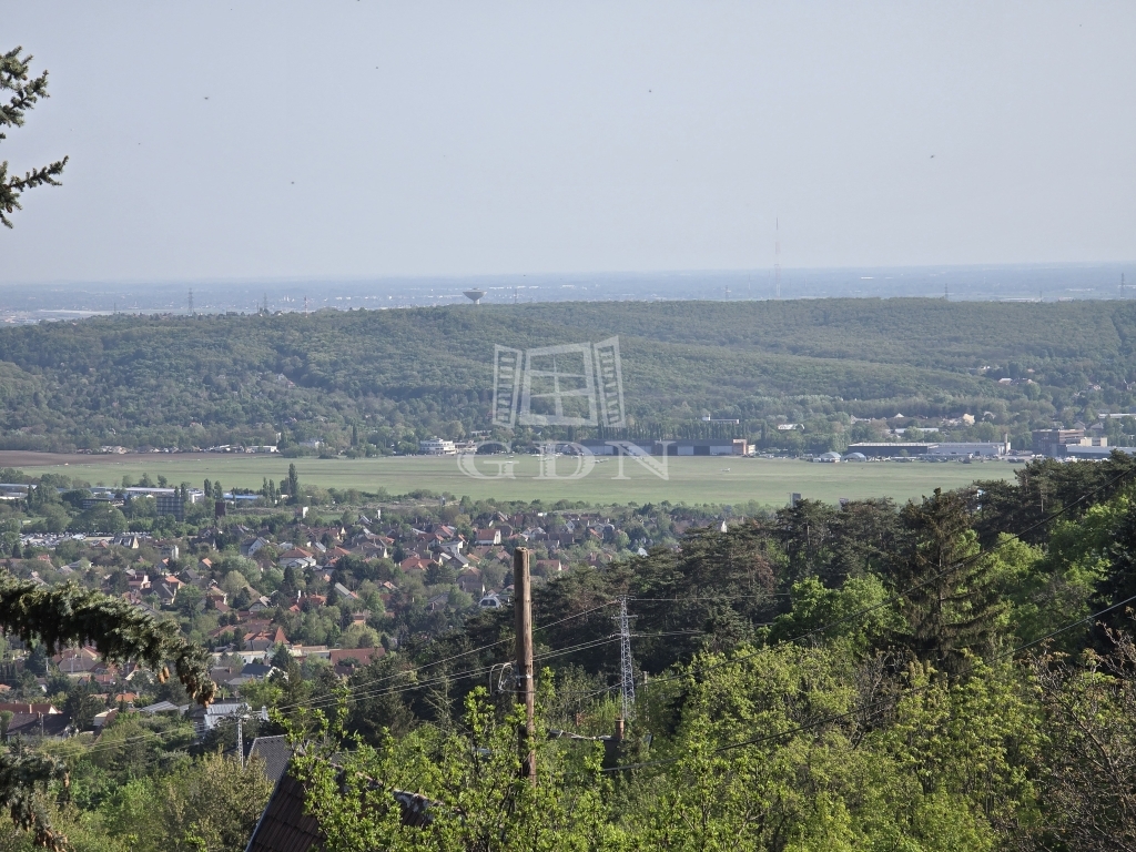 出卖 Budapest XI. kerület 土地